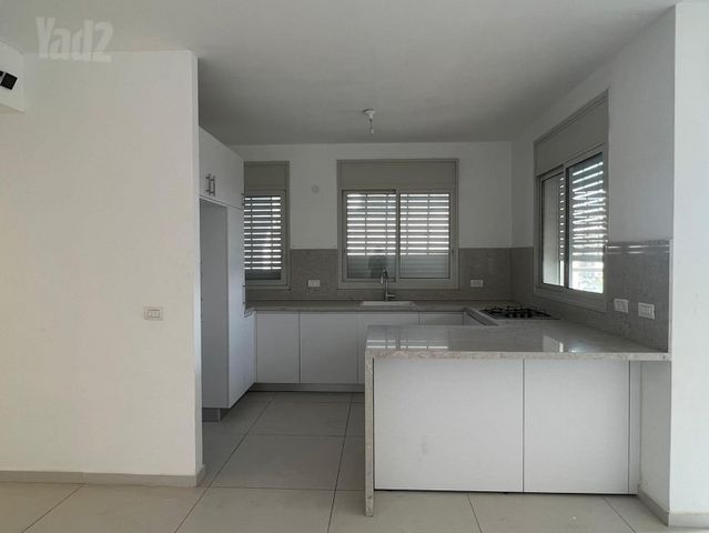 שדרות הקונגרס 11