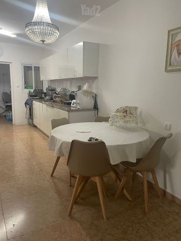 השייטת 1