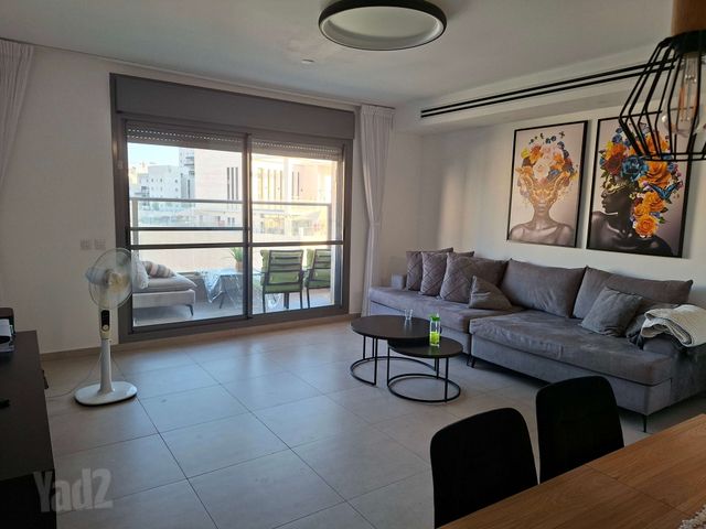 דירה למכירה בבית שמש — 3