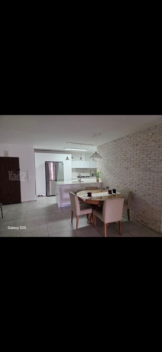דירת גן, בית הערבה 16, קרית גנים, ראשון לציון