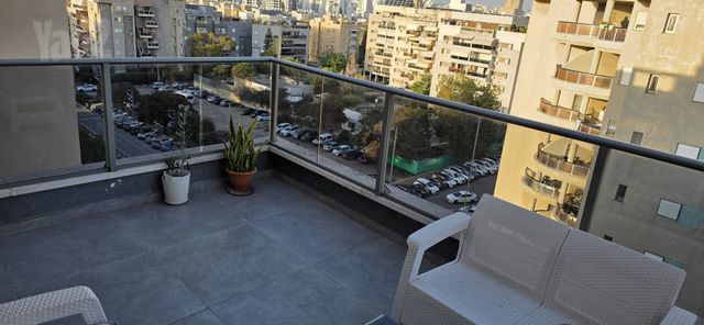 דירה, דוד צדוק 31, בן גוריון, חולון