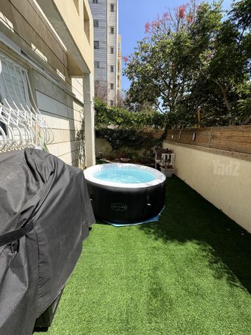 הר הצופים 27