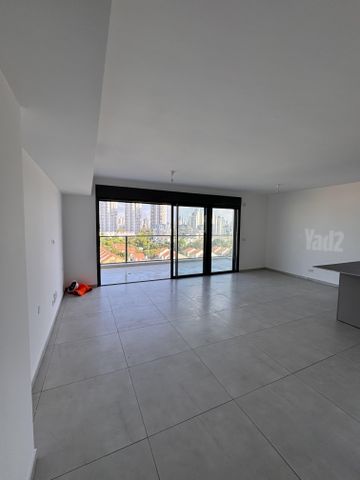 זלמן שניאור 20