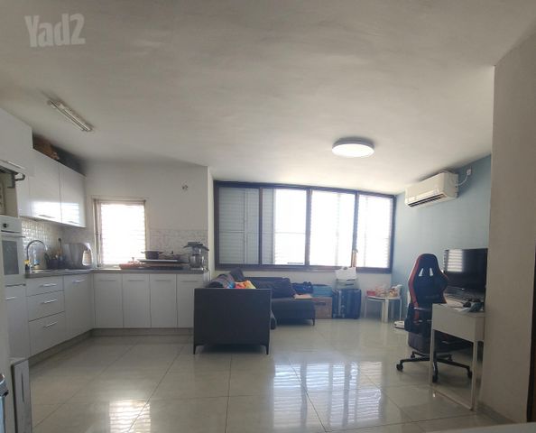 מלכי צדק 21