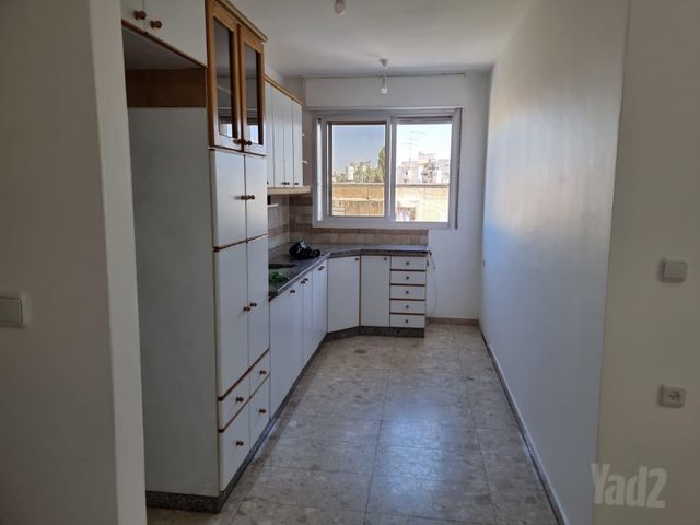 דירה, טשרניחובסקי 49, גבעת הורדים, רסקו, ירושלים