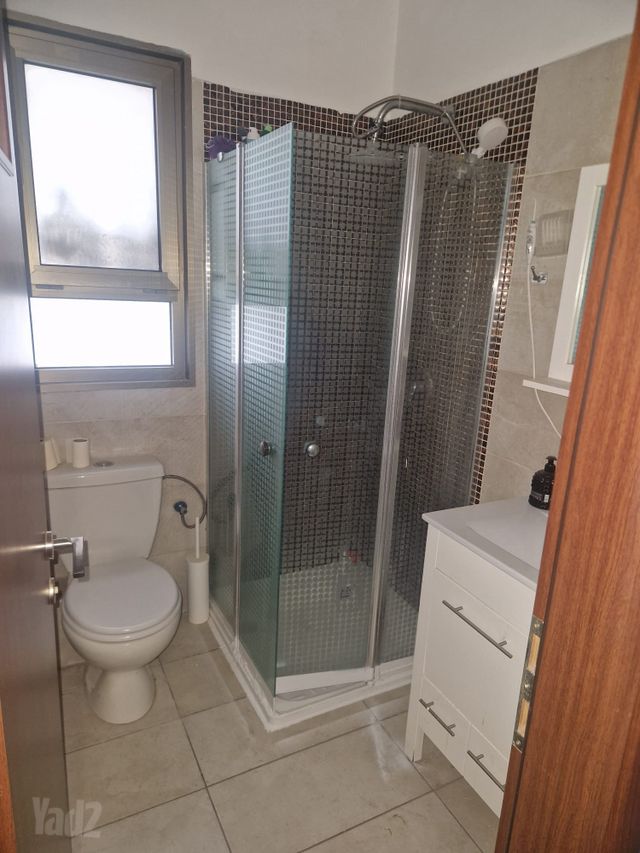 דירה, פנחס מאירי 39, נווה גן, פתח תקווה