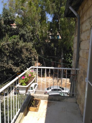 דירה להשכרה בירושלים — 4