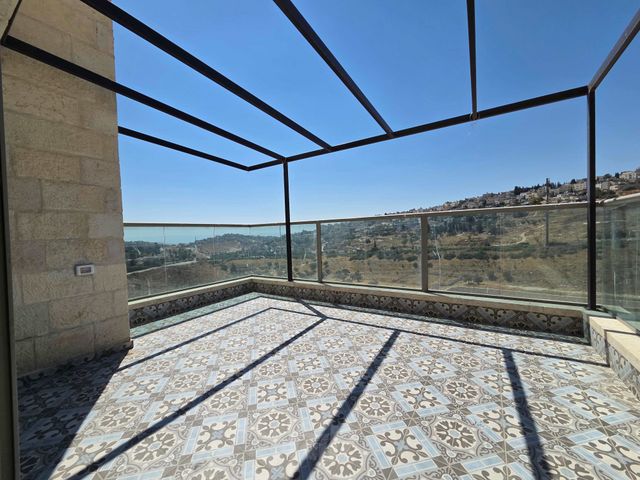 דירה להשכרה בירושלים — 2