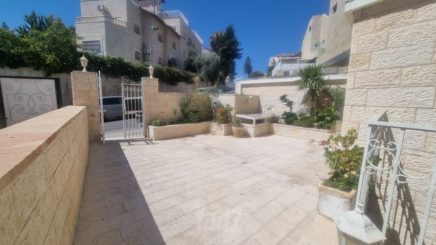 שמעון מועלם נסים 14