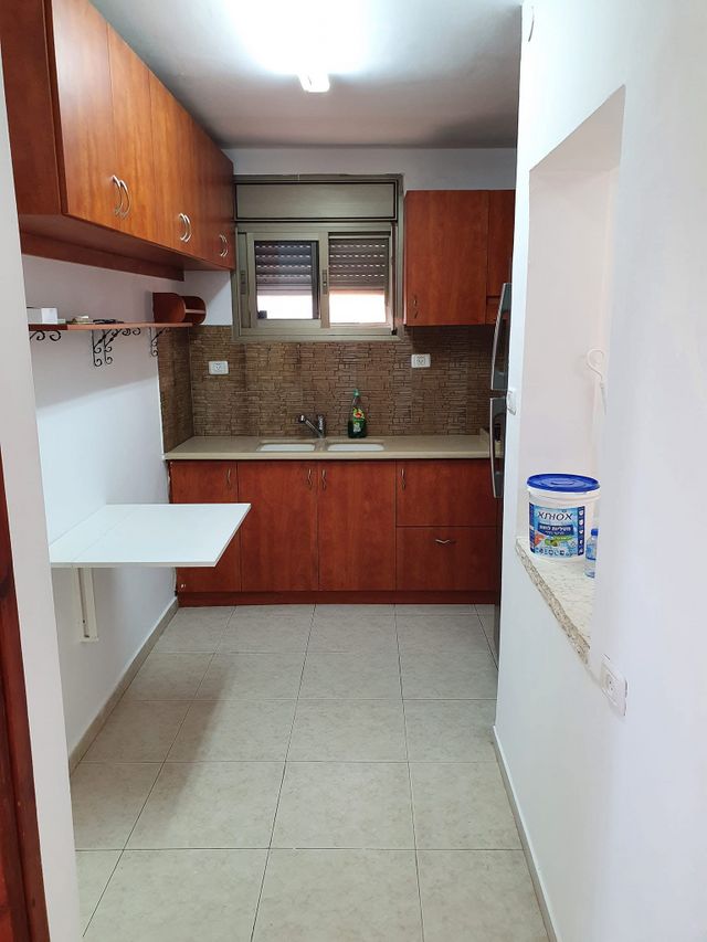 יחידת דיור, עבודה 14, אברמסקי, קרית אתא
