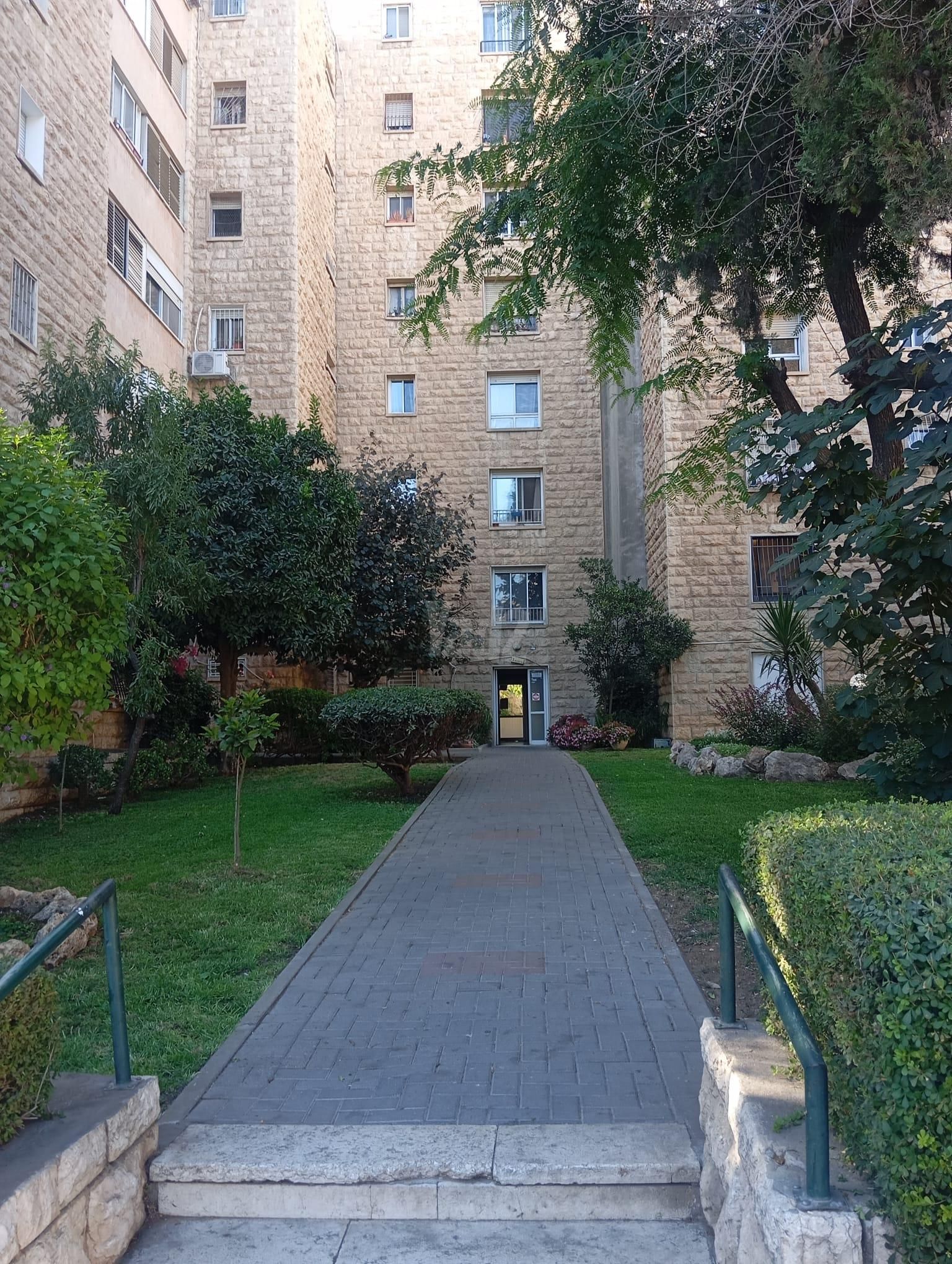 דירה, בר כוכבא 3, הגבעה הצרפתית, גבעת שפירא, ירושלים