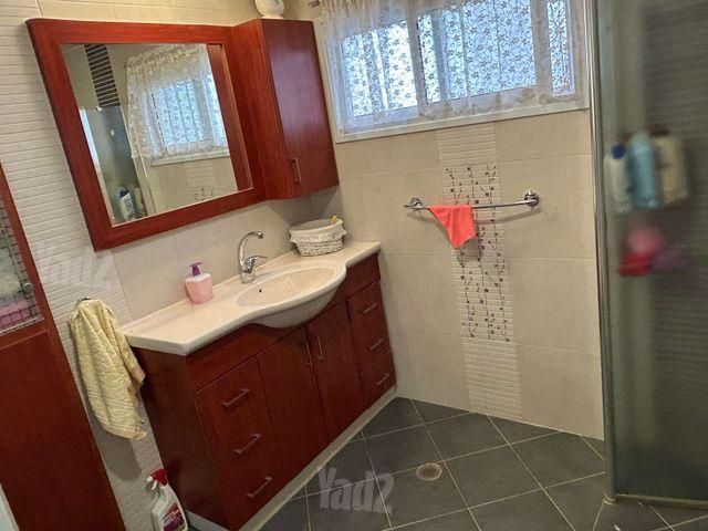בית פרטי/ קוטג', שדרות הרצל 12, יעקב מסיקה, אופקים