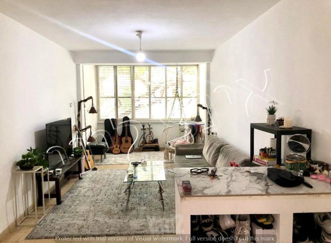 ליאון בלום 