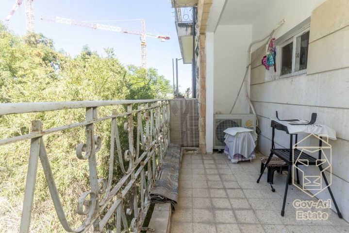 דירה למכירה בירושלים (תיווך) — 2