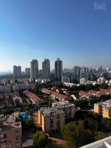 זלמן שניאור 16