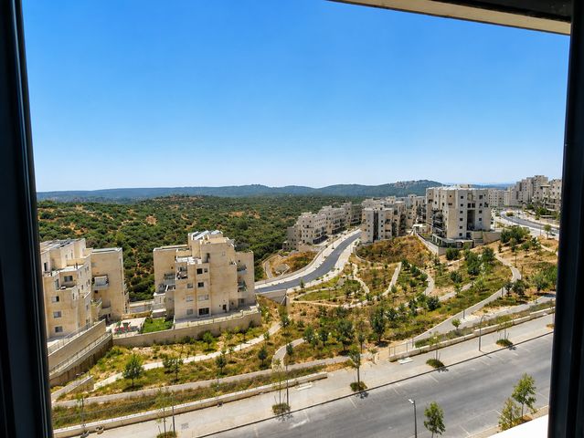 דירה להשכרה בבית שמש (תיווך)