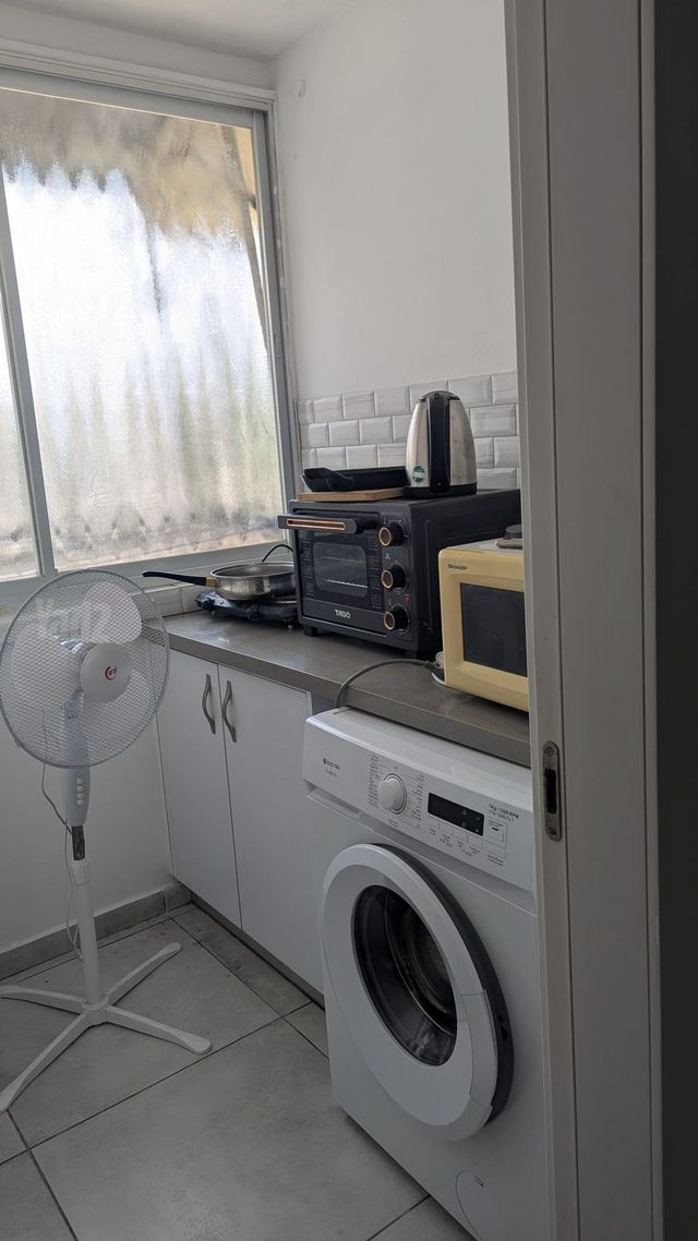 דירה, יהודה בורלא, צור שלום, קרית ביאליק
