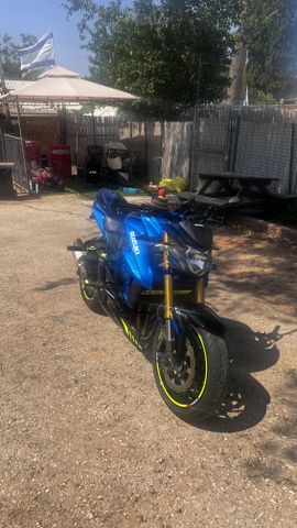 מודעת רכב סוזוקי GSXS750