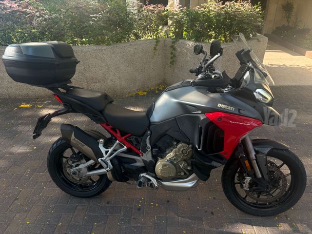 מודעת רכב דוקאטי מולטיסטרדה V4s