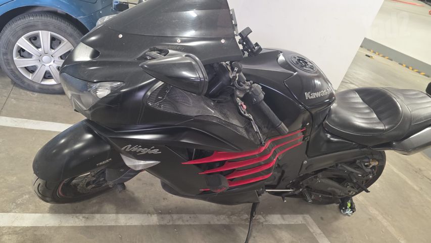 מודעת רכב קאוואסאקי ZZR1400