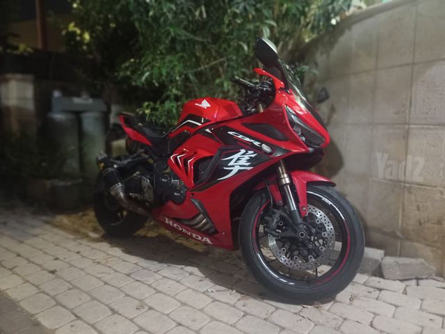 מודעת רכב הונדה CBR650R