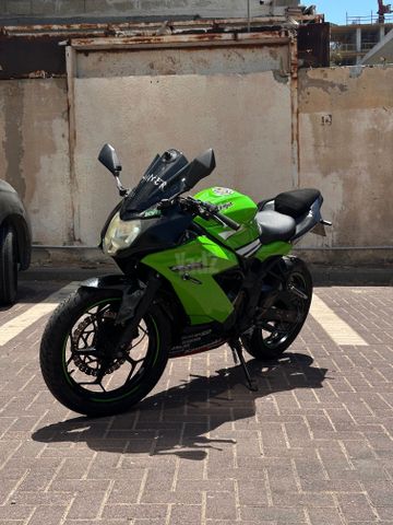מודעת רכב קאוואסאקי נינג'ה 250R