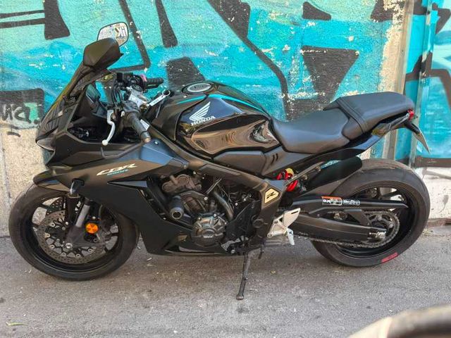 הונדה CB650R