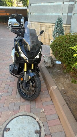 מודעת רכב הונדה X-ADV750