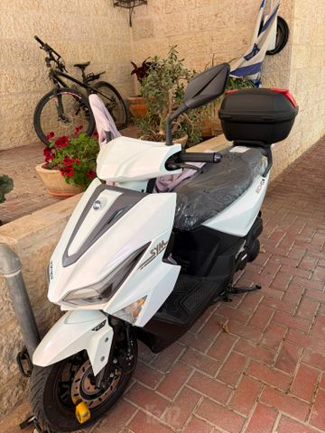 מודעת רכב סאן יאנג DUKE 125