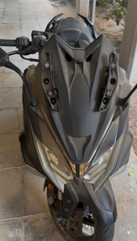 מודעת רכב קימקו AK 550
