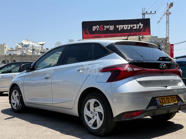 מודעת רכב יונדאי i20 2