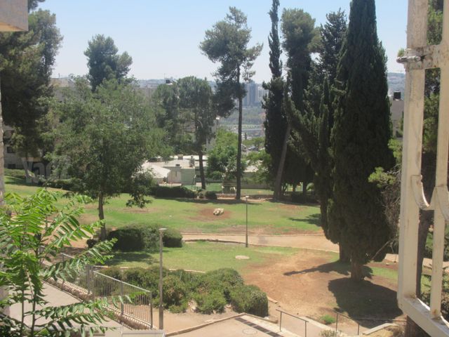 דירה למכירה בירושלים — 4