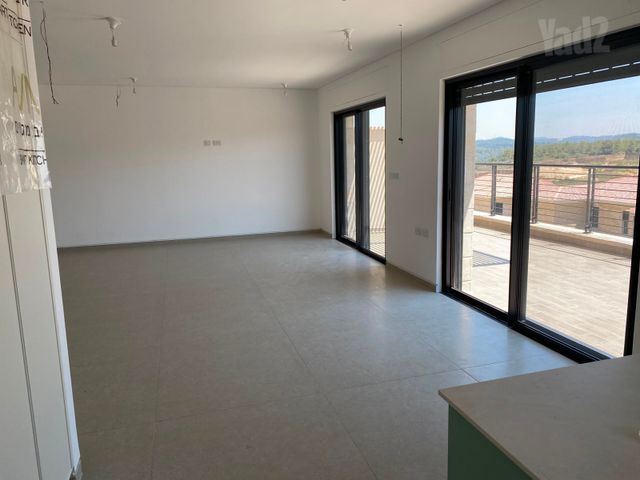 דופלקס להשכרה בקרית ענבים — 3