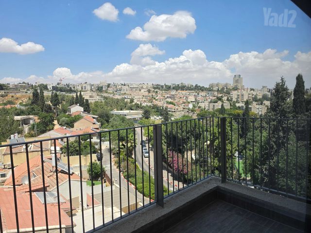יעקב טהון 13