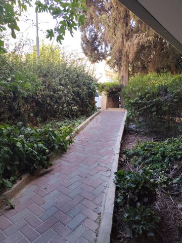 טשרניחובסקי 33