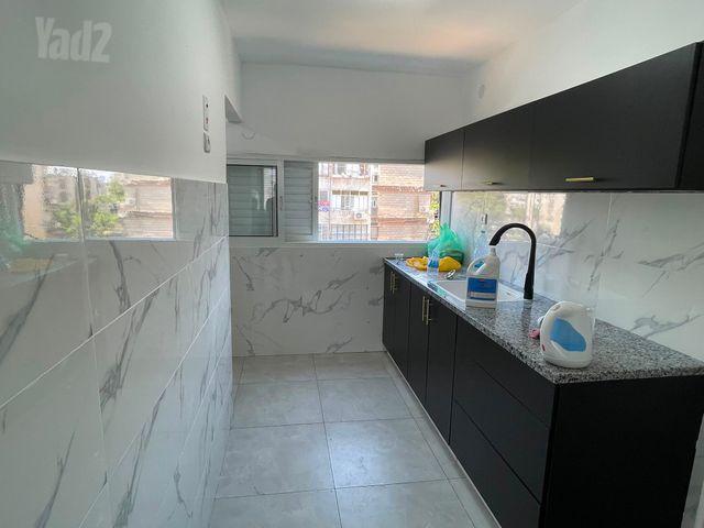 צוקרמן 11