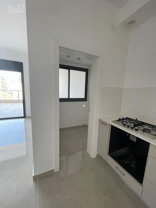 דירה, מלחמת ששת הימים 19, מרכז העיר, חדרה