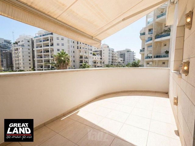 דירה למכירה בתל אביב יפו (תיווך) — 4