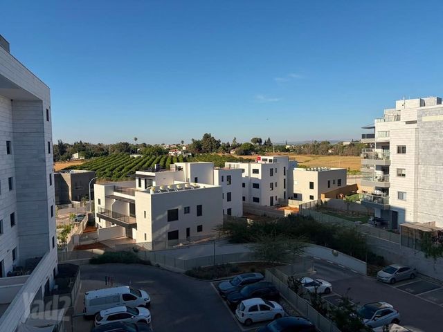 דירה