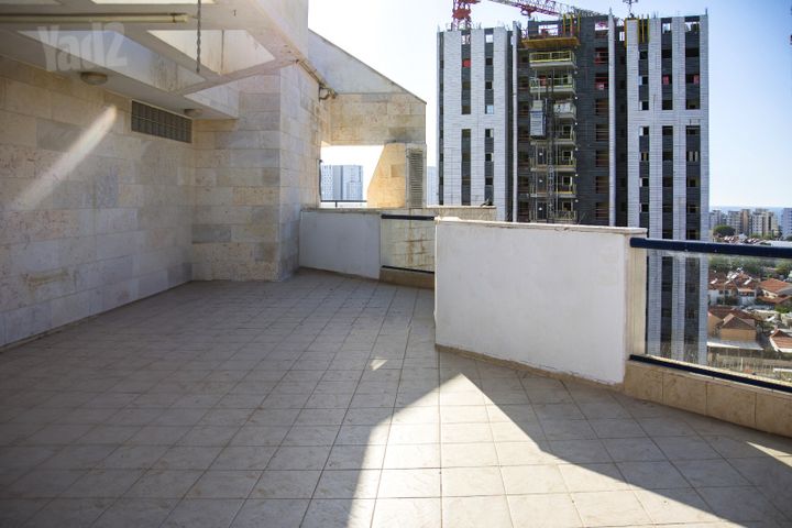 הרב בוזגלו 