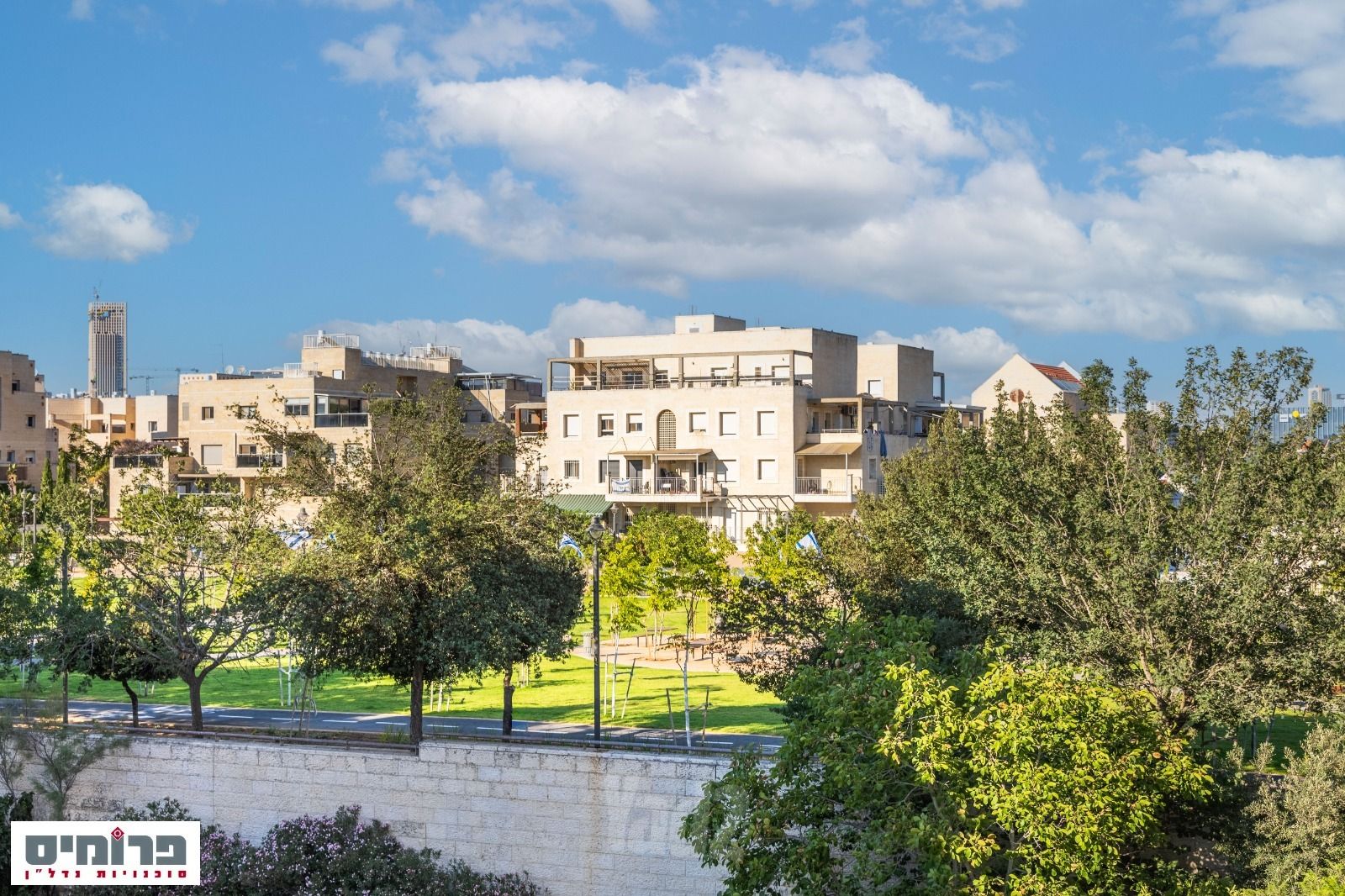גג/ פנטהאוז, משה קול, בית הכרם, רמת בית הכרם, ירושלים