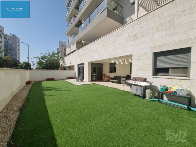 אורן 13