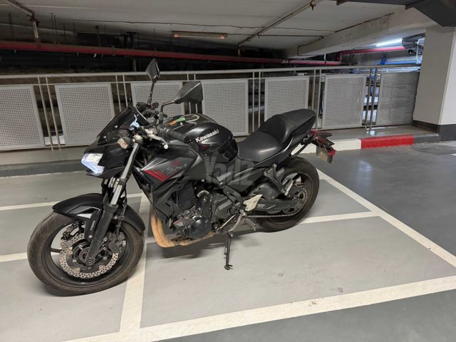 מודעת רכב קאוואסאקי Z650