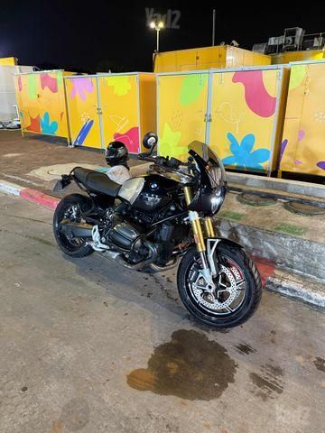 ב.מ.וו NineT