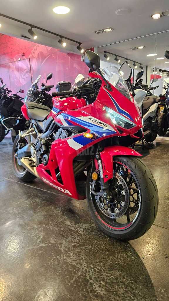 מודעת רכב הונדה CBR650R