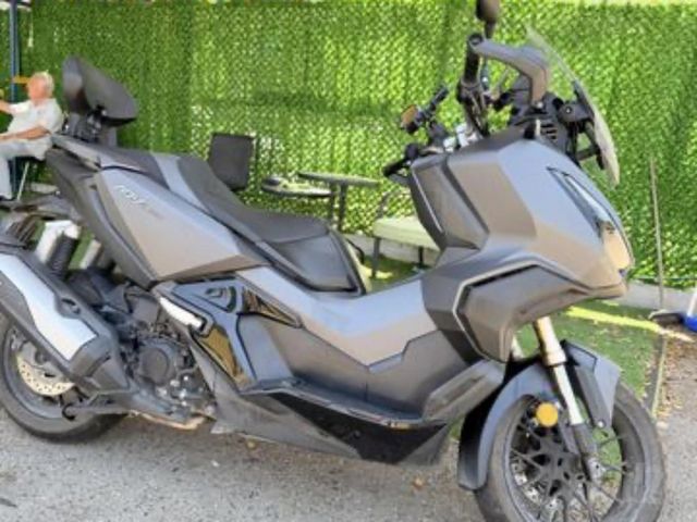 מודעת רכב הונדה ADV350