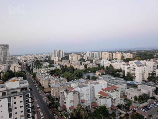 נתן אלתרמן 2