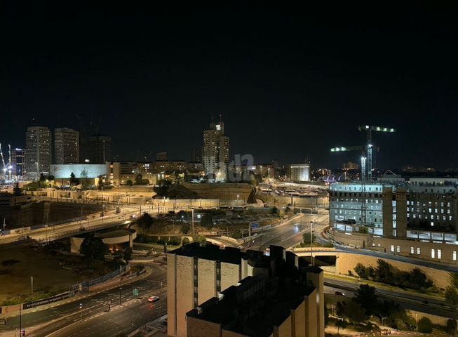 דירה להשכרה בירושלים — 2