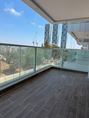 כצנלסון 43