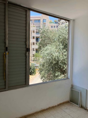 דירה להשכרה בירושלים — 2